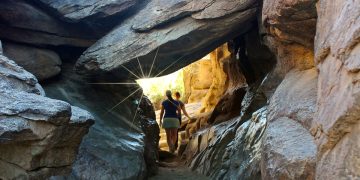 Is It Possible to Find Hidden Trails in Popular Hiking Destinations?