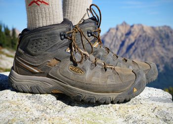 How to Choose the Best Gear for Backpacking: A Comprehensive Guide