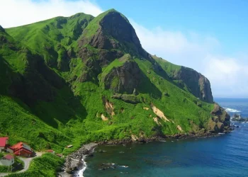 What Makes Japan’s Remote Islands the Perfect Escape for Solo Travelers?