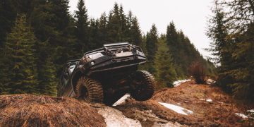Why Are Hypoid Gears Still Dominating Off-Road Powertrains—Is There an Alternative?