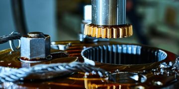 Could Self-Lubricating Composite Gears Replace Metal in High-Load Industrial Systems?