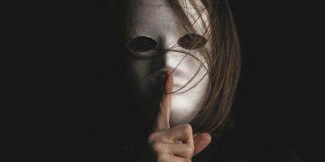 Can Silence Be a Story’s Loudest Voice?