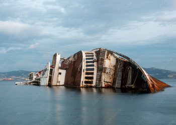Why Are Maritime Historians Fascinated by This Half-Sunken Port?
