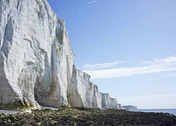 Are Wilderness Trails More Rewarding than Coastal Trails?