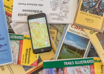 Are Digital Trail Maps Making Us Smarter Explorers—or Just More Dependent?