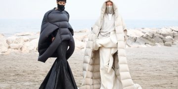 Can Fashion as Art Challenge Visual Design Norms?